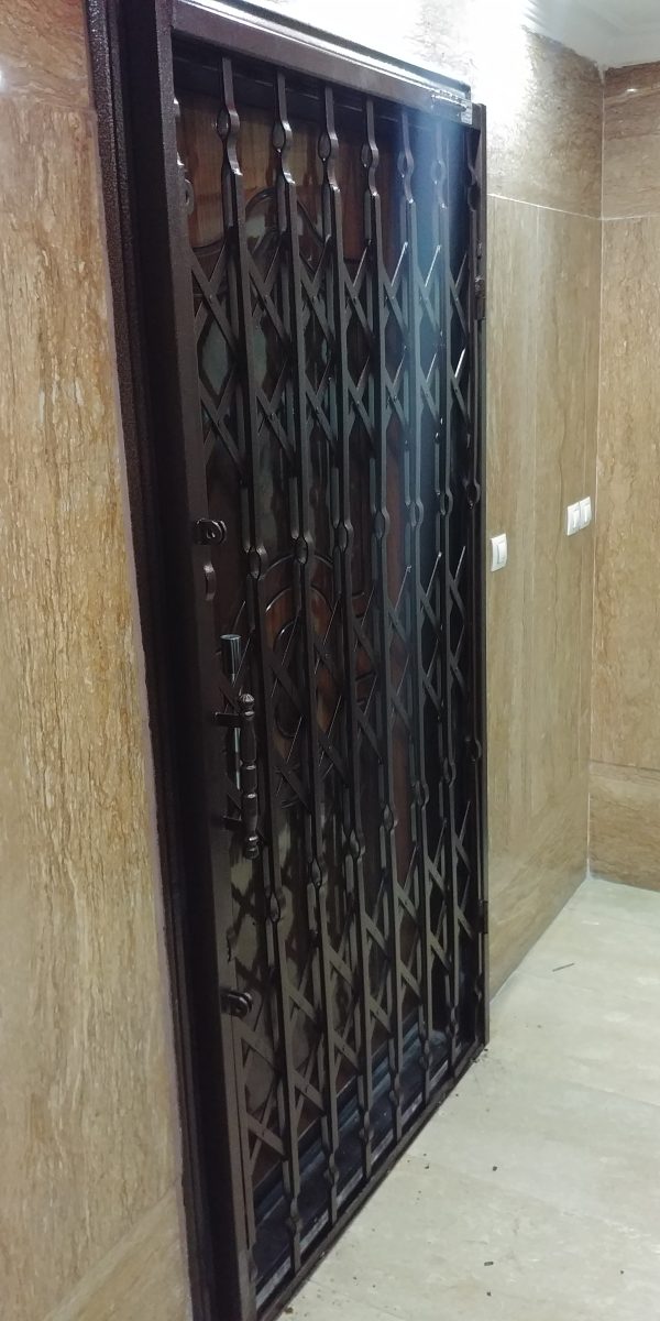 حفاظ آکاردئونی ۳ گل ۴ خم پرچ مخفی دوبل تسمه ۲ سانت - تصویر 2