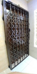 حفاظ آکاردئونی دوجداره تمام گل تسمه 2.5 سانت - تصویر 3