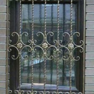 مقایسه حفاظ پنجره سنتی با مدرن
