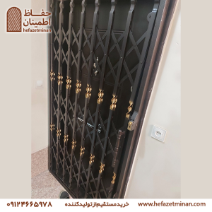 حفاظ آکاردئونی 3گل پیچ شکلاتی